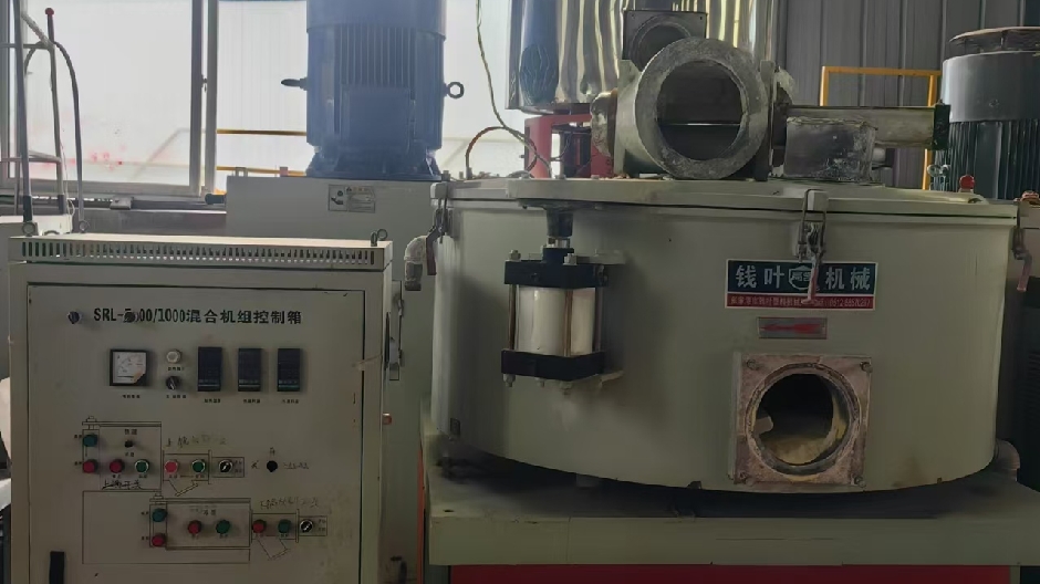 张家港钱叶500-1000变频混料机