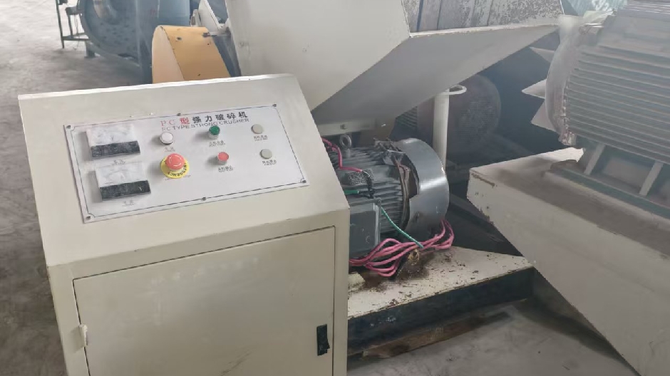 500型PVC管材破碎机