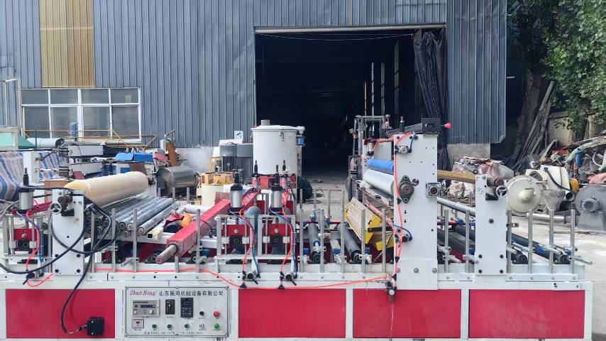 Máquina de revestimento de placas de cola fria Shandong Zhanhong 1300