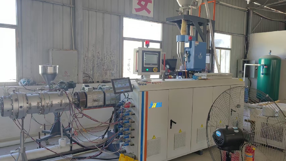 Jinwei 20-110 high-speed PE water supply pipe production line