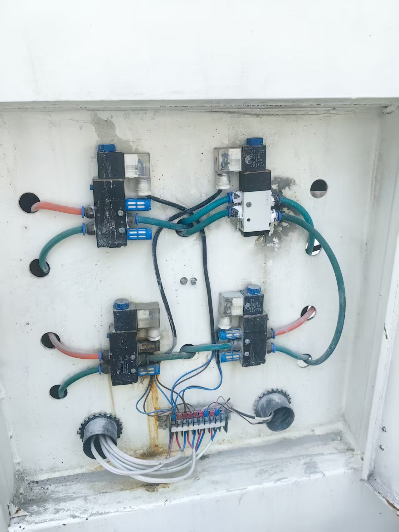 张家港灵杰300-600变频混料机 张家港灵杰300-600变频混料机