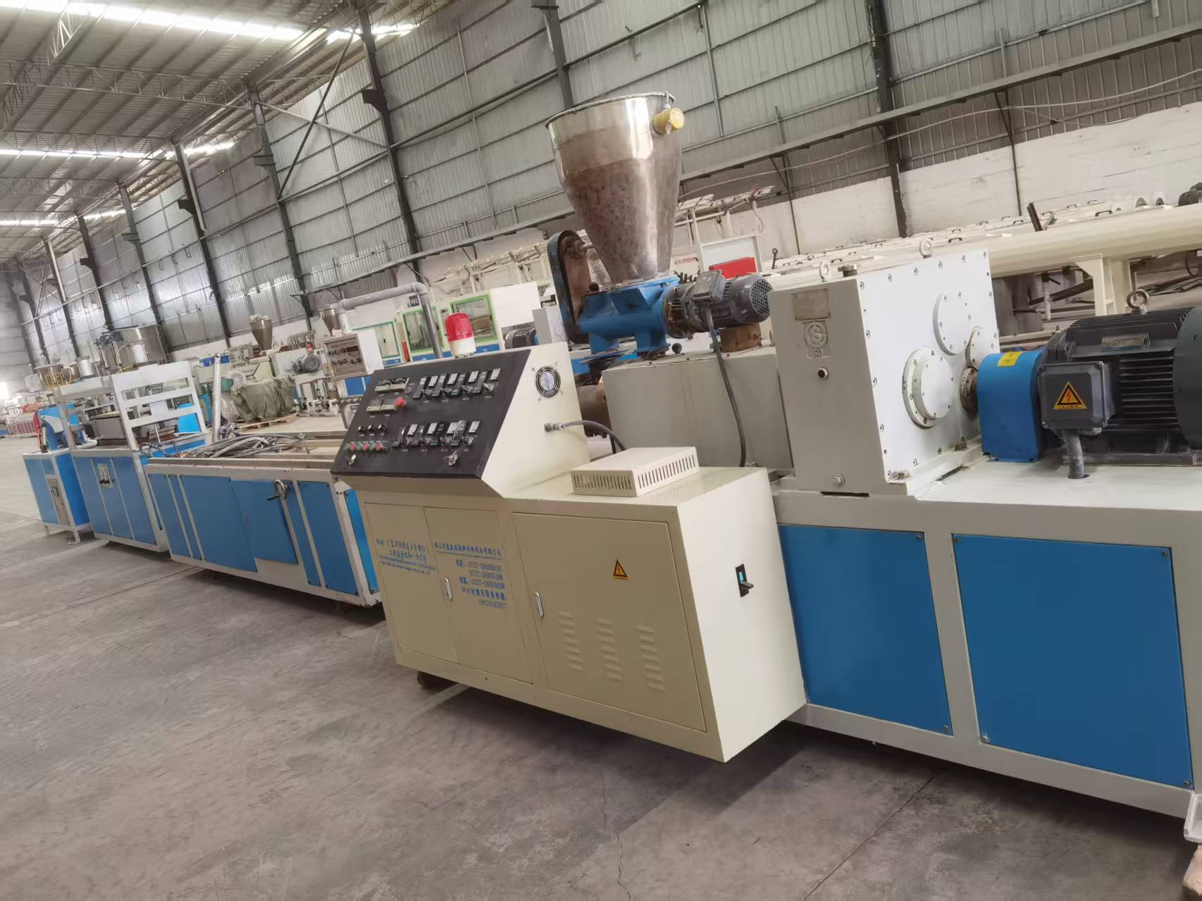 广东盛凯瑞51机线条生产线 广东盛凯瑞51机线条生产线