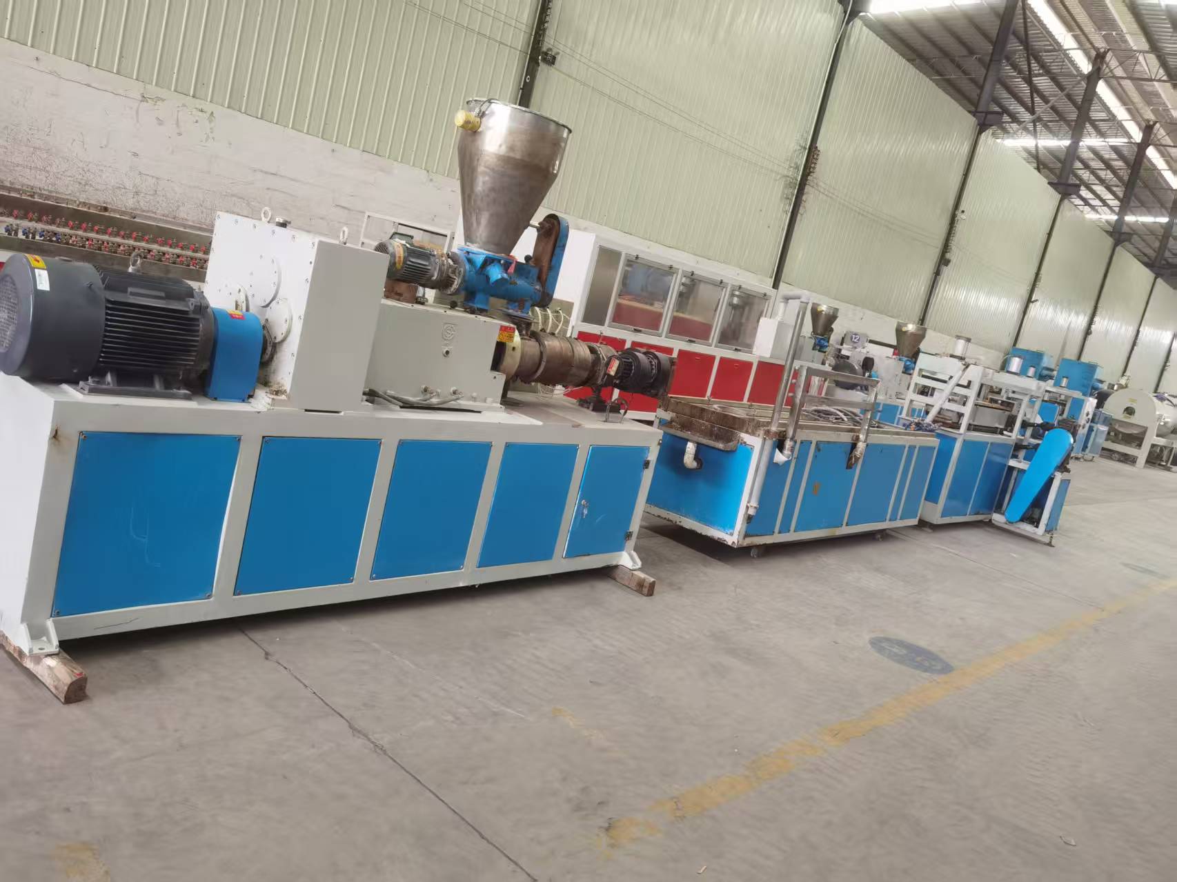 广东盛凯瑞51机线条生产线 广东盛凯瑞51机线条生产线