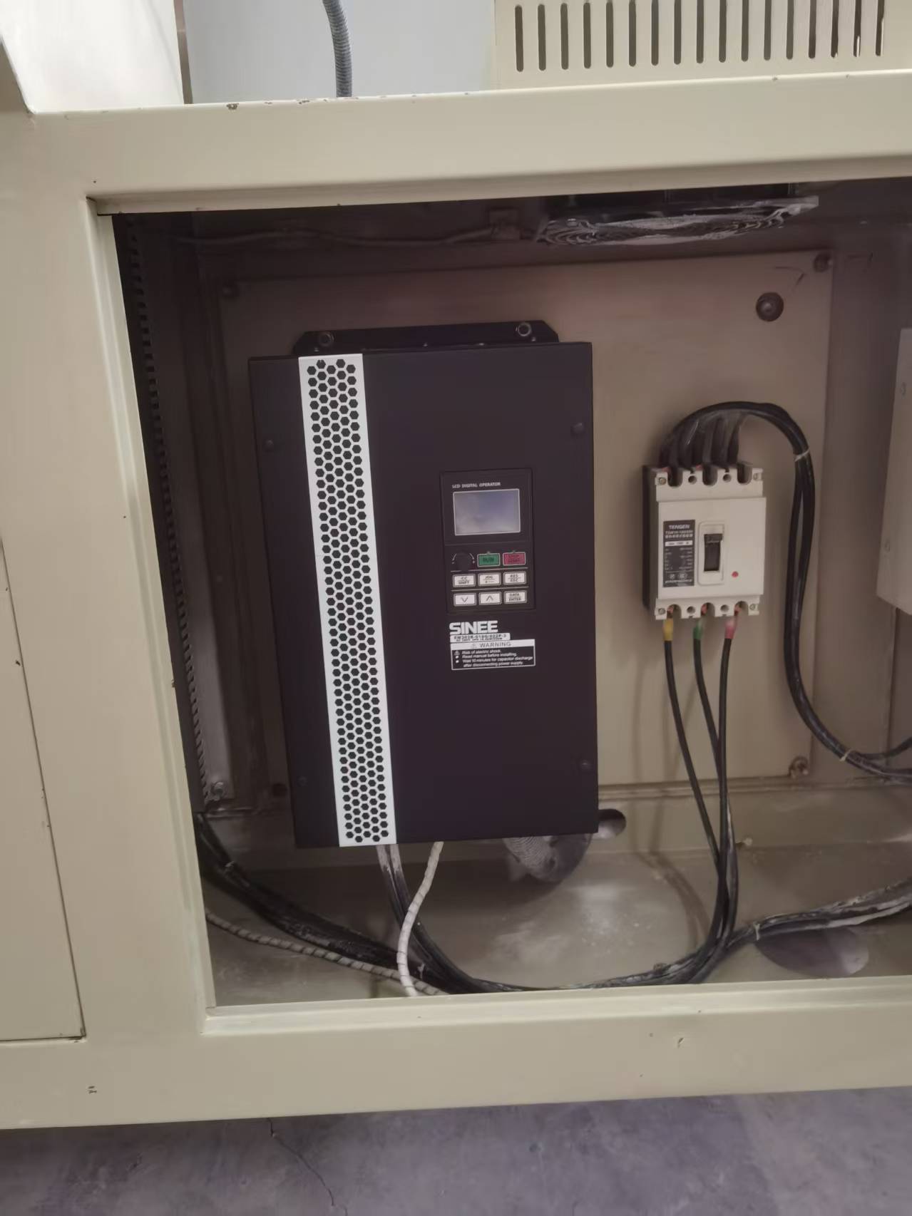 广东盛凯瑞51机线条生产线 广东盛凯瑞51机线条生产线