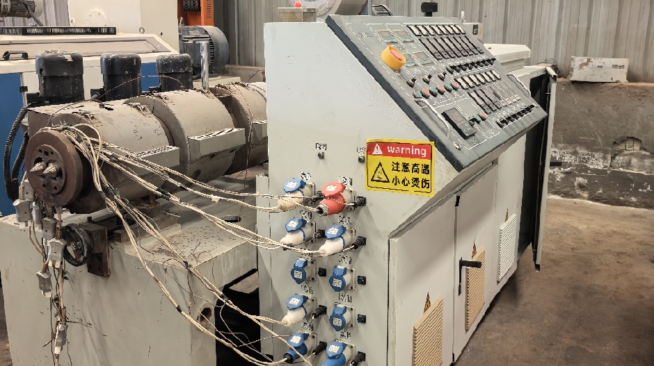 Jinwei 65 machine 50-200 PVC pipe production line