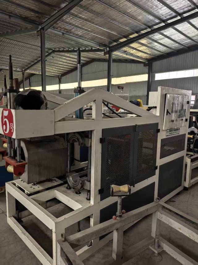 张家港巨润65机50-200PVC管材生产线 张家港巨润65机50-200PVC管材生产线