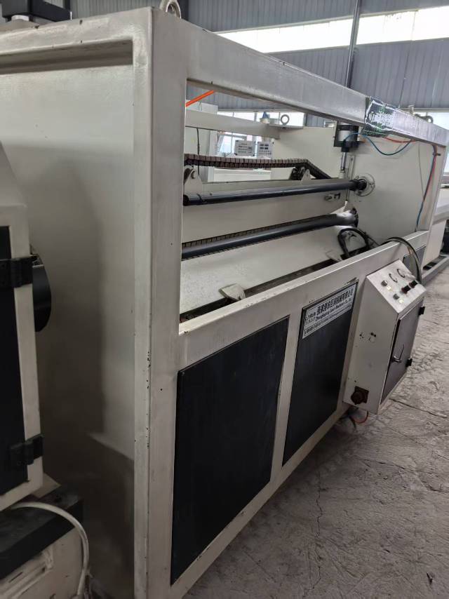 张家港巨润65机50-200PVC管材生产线 张家港巨润65机50-200PVC管材生产线