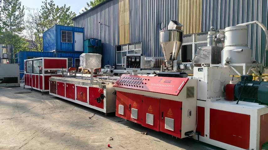 青岛润佳51型材生产线