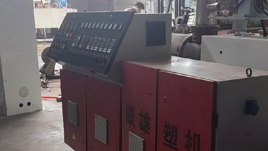 Wuxi Kangxiong 65 مخروط مضيف مزدوج
