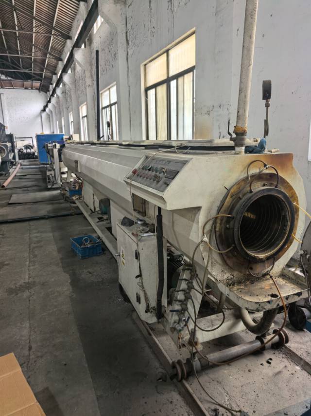 张家港新鼎110-315PE给水管生产线 张家港新鼎110-315PE给水管生产线
