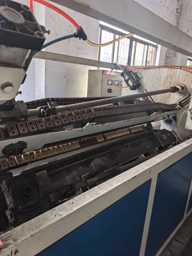 张家港新鼎110-315PE给水管生产线 张家港新鼎110-315PE给水管生产线