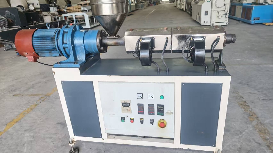 35 single screw co-extruder