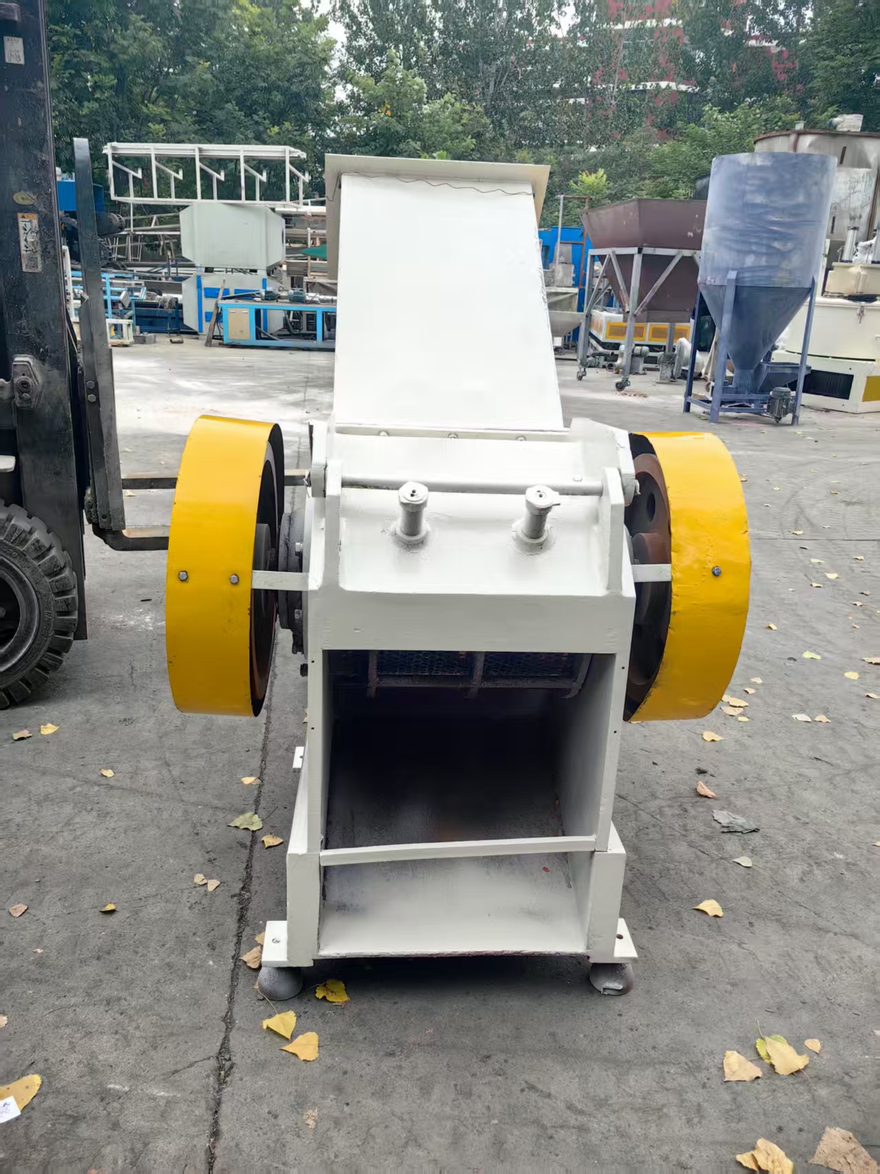 520型爪刀管材破碎机 520型爪刀管材破碎机